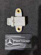 Датчик ускорения. Mercedes-Benz: S-Class, CLK-Class, CL-Class, E-Class, SL-Class, C-Class, A-Class Двигатели: M104, M112E28, M112E32, M113E43, M113E50...