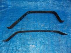 Крепление бака. Honda CR-V, RE3, RE4 Двигатели: K24Z1, K24Z4, N22A2, R20A1, R20A2