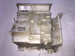 Корпус отопителя. Nissan Bluebird, ENU14, EU14, QU14, SU14 Nissan Primera Camino, HNP11, HP11, P11, QP11, WHNP11, WHP11, WQP11 Nissan Avenir, PNW11, S...