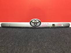 Накладка на дверь багажника TOYOTA COROLLA FIELDER NZE121 1NZ 2003