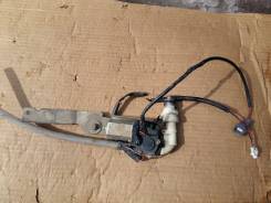 Антенна в бампер. Toyota Prius, NHW10, NHW11 Двигатель 1NZFXE