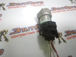 Датчик давления фреона. Toyota: Windom, Lite Ace, Corona, Platz, Avensis, Corolla, Yaris Verso, Altezza, Tercel, Probox, Dyna, Raum, Vista, Echo Verso...