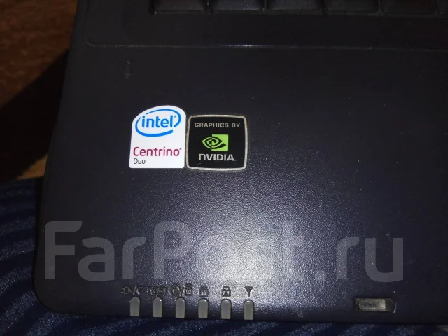 Hasee. 15.4", 2,4����, ��� 2048 ��, ���� 160���, WiFi: 1 ����