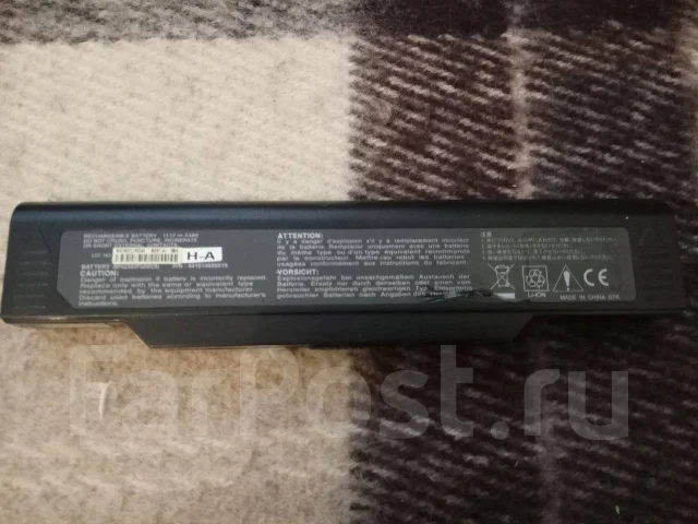 Hasee. 15.4", 2,4����, ��� 2048 ��, ���� 160���, WiFi: 1 ����