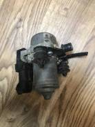 Насос вакуумный. Volkswagen: Passat, Bora, Jetta, Transporter, Touran, Golf, Scirocco, Beetle, Sharan Двигатели: BLS, BMP, BMR, BUZ, BWS, AEG, AEH, AE...