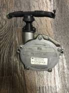 Насос вакуумный. Mercedes-Benz CLK-Class, A209, C209 Mercedes-Benz SLK-Class, R171 Mercedes-Benz CLC-Class, C203 Mercedes-Benz C-Class, CL203, S203, W...