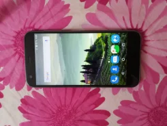ZTE Blade Z10. �/�