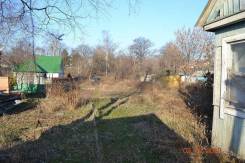 Продаётся земельный участок 1200 кв. м. на 28 км., в с/т "Зеленый угол". От частного лица (собственник)