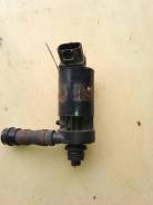 Мотор бачка омывателя. Lexus RX330, GSU30, GSU35, MCU33, MCU35, MCU38 Lexus RX350, GSU30, GSU35, MCU33, MCU35, MCU38 Lexus RX300, GSU35, MCU35, MCU38...