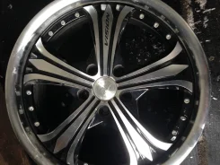 BADX Loxarny Tempest W.Vision. x18", 5x114.3 ����