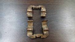 Скоба суппорта. Subaru Legacy, BC2, BC3, BC4, BC5, BCA, BCK, BCL, BCM, BD2, BD3, BD4, BD5, BF3, BF4, BF5, BFA, BG3, BG4, BG5, BG7, BGA, BGB Двигатели...
