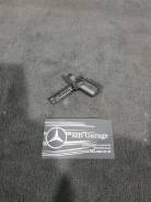 Датчик abs. Audi: A8, S, S6, S8, A6 Двигатели: ASB, ASE, ASN, BBJ, BFL, BFM, BGK, BHT, BMC, BNG, BPK, BSB, BSM, BTE, BVJ, BVN, AUK, BAT, BDW, BDX, BKH...