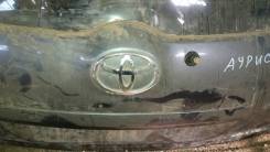 Накладка крышки багажника. Toyota Auris, NRE150, NZE151H, NZE154H, ZRE151, ZRE152, ZRE152H, ZRE154H Двигатели: 1NRFE, 1NZFE, 1ZRFAE, 1ZRFE, 2ZRFAE, 2Z...
