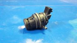 Мотор бачка омывателя. Toyota: Regius Ace, Allion, ist, Mark X Zio, Crown, Aurion, Vios, Corolla, Innova, Probox, Hilux, Estima, Caldina, Etios, Tarag...