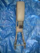 Подлокотник TOYOTA AVENSIS