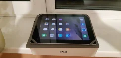 Apple iPad 4 ����