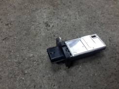 Датчик расхода воздуха. Infiniti: QX56, M45, Q40, QX50, Q45, M56, Q50, FX35, FX37, EX25, M25, QX70, G25, Q60, FX45, EX35, EX37, FX30d, G35, M37, FX50...