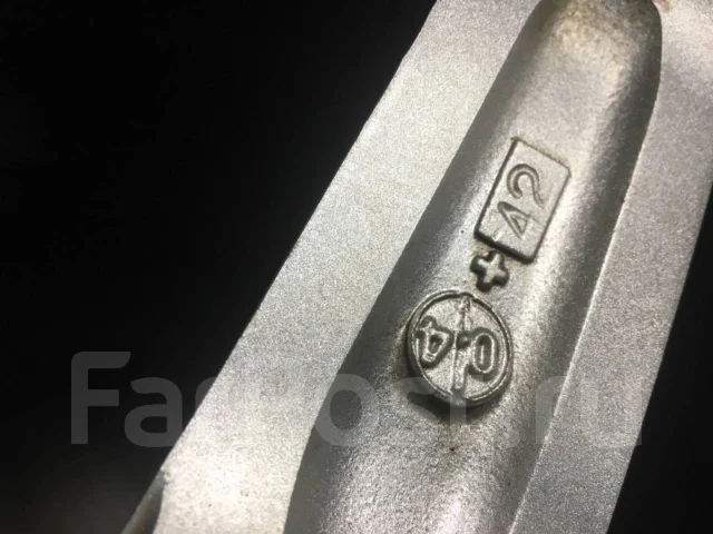 RAYS Versus Avanti. 7.0x16", 4x100, ET42 ����