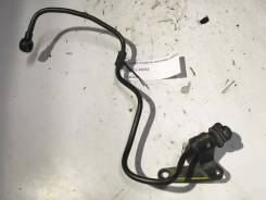 Трубка топливная. Lexus: IS300, IS200, SC300, SC400, GS430, GS300, GS400 Toyota: Crown, Aristo, Soarer, Altezza, Chaser, Crown Majesta, Mark II, Origi...