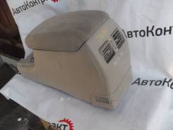 Подлокотник Toyota Windom