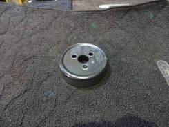 Шкив помпы. Ford Focus, DAW, DBW, DFW, DNW Двигатели: ALDA, BHDA, BHDB, C9DA, C9DB, C9DC, EDDB, EDDC, EDDD, EDDF, EYDB, EYDC, EYDD, EYDE, EYDF, EYDG...