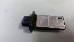 Датчик расхода воздуха. Infiniti: QX56, M45, Q40, QX50, Q45, M56, Q50, FX35, EX25, FX37, M25, QX70, G25, Q60, FX45, EX35, EX37, FX30d, G35, M37, FX50...