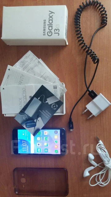 Samsung Galaxy J3 2016. �/� ����