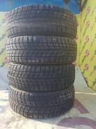 Bridgestone Blizzak WS-60. Всесезонные, 2010 год, износ: 5%, 4 шт
