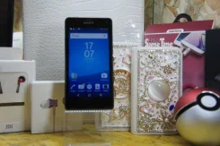 Sony Xperia Z3 Compact. �/�