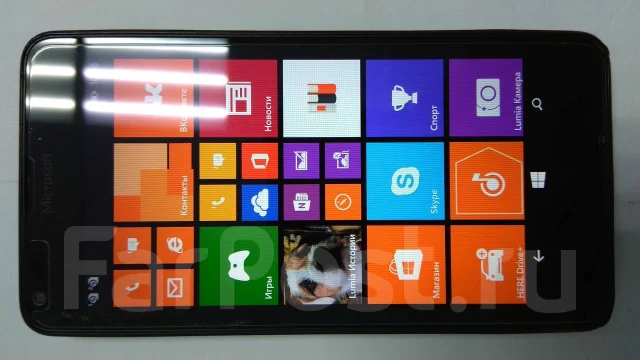 Microsoft Lumia 640. �/�, ������, 3G, Dual-SIM ����