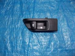 Ручка открывания бензобака багажника Toyota Camry ACV40