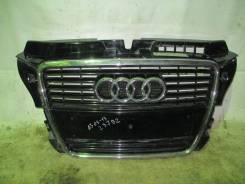 Решетка радиатора. Audi S3, 8P1, 8PA Audi A3, 8P1, 8P7, 8PA Двигатели: AXX, AZV, BDB, BEX, BHC, BHZ, BKC, BKD, BLF, BLS, BMJ, BMM, BMN, BPY, BSE, BSF...