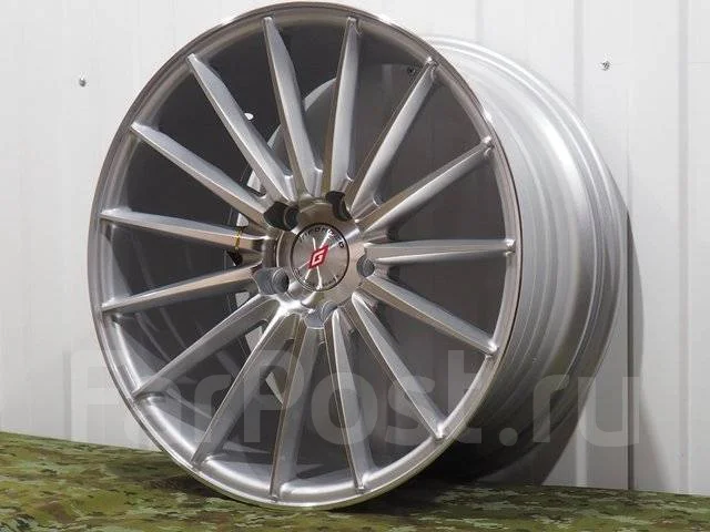 Vossen VPS-305. 8.0/9.0x18", 5x114.3, ET40/37, �� 73,1���. ��� ����� �� ���������� ����