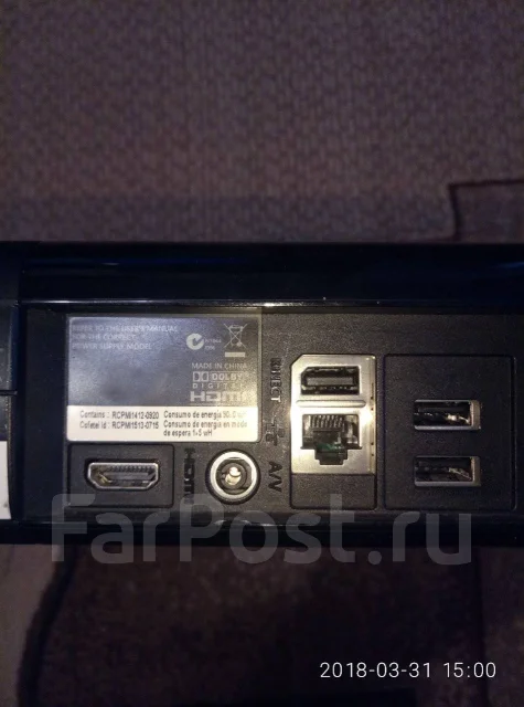 Microsoft Xbox 360 E. ��� ����� �� ������� ����