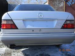 Mercedes-Benz E-Class. WDB1240221C, 111961
