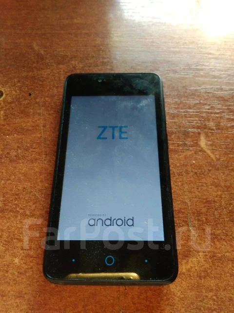 ZTE Blade A5. �/� ����