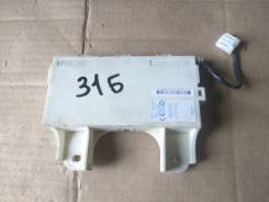 Кнопка управления дверями. Toyota Celsior, UCF30, UCF31 Lexus LS430, UCF30 Двигатель 3UZFE
