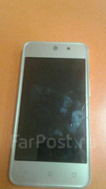 DEXP Ixion. �/�, �������, 3G ����