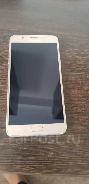 Samsung Galaxy J7 2016. �/�, �������, 4G LTE, Dual-SIM ����