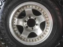 MTT Racing. 8.0x15", 6x139.7, ET-28 ����