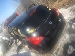 Nissan Tiida. C11