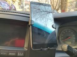 Держатели для телефонов, техники.
