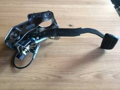 Педаль тормоза. Toyota: Yaris, Echo Verso, WiLL Vi, Echo, Yaris Verso, Funcargo, bB Двигатели: 2NZFE, 1NZFE