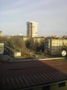 Гостинка, улица Горького 69. Центр, агентство, 22 кв. м. Вид из окна днём