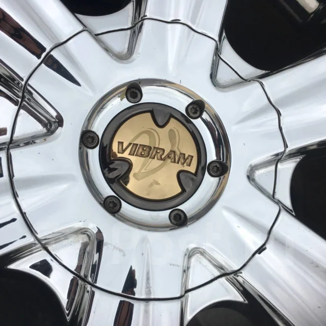 Wibram. 7.0x17", 4x114.3, 5x114.3, ET45. ��� ����� �� ������������ ����