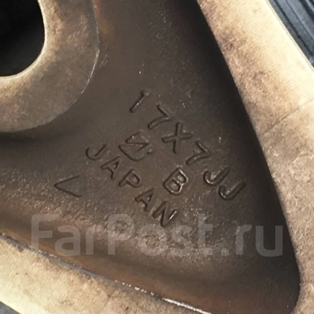 Wibram. 7.0x17", 4x114.3, 5x114.3, ET45. ��� ����� �� ������������ ����