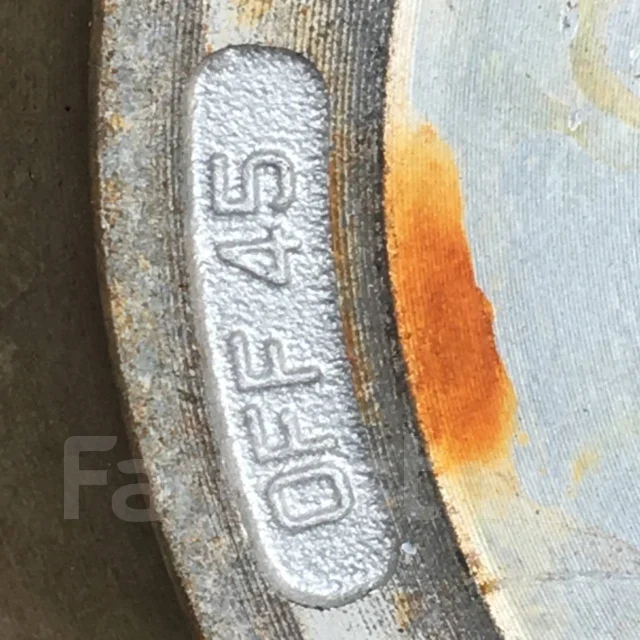 Wibram. 7.0x17", 4x114.3, 5x114.3, ET45. ��� ����� �� ������������ ����