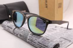 Очки Ray-Ban.