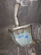 Бачок стеклоомывателя. Nissan Bluebird, ENU14, EU14, HNU14, HU14, QU14, SU14 Nissan Primera Camino, HNP11, HP11, P11 Nissan Primera, P11, P11E Двигате...