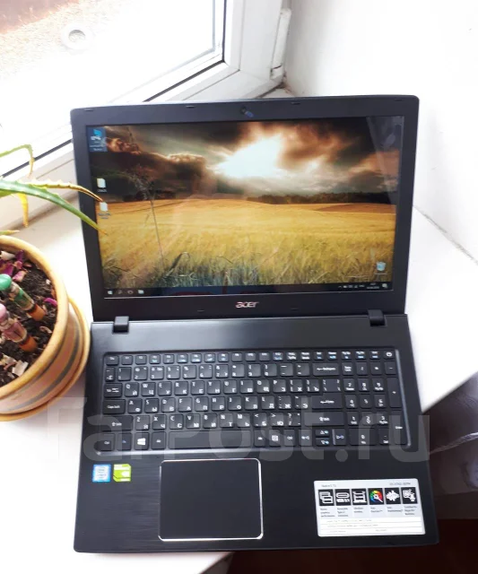 Acer Aspire E5. 15.6", 2,4����, ��� 6 ��, ���� 1 000���, WiFi: 1, Bluetooth: 1, ����������� �� 5��. ����